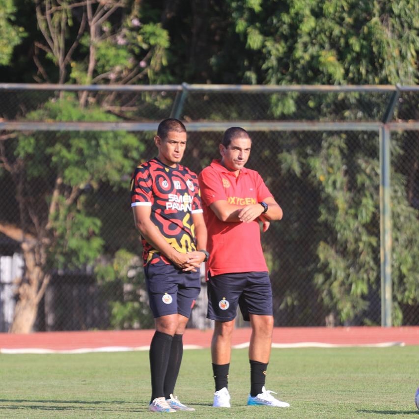 Eduardo Almeida Kembali Menukangi Semen Padang FC