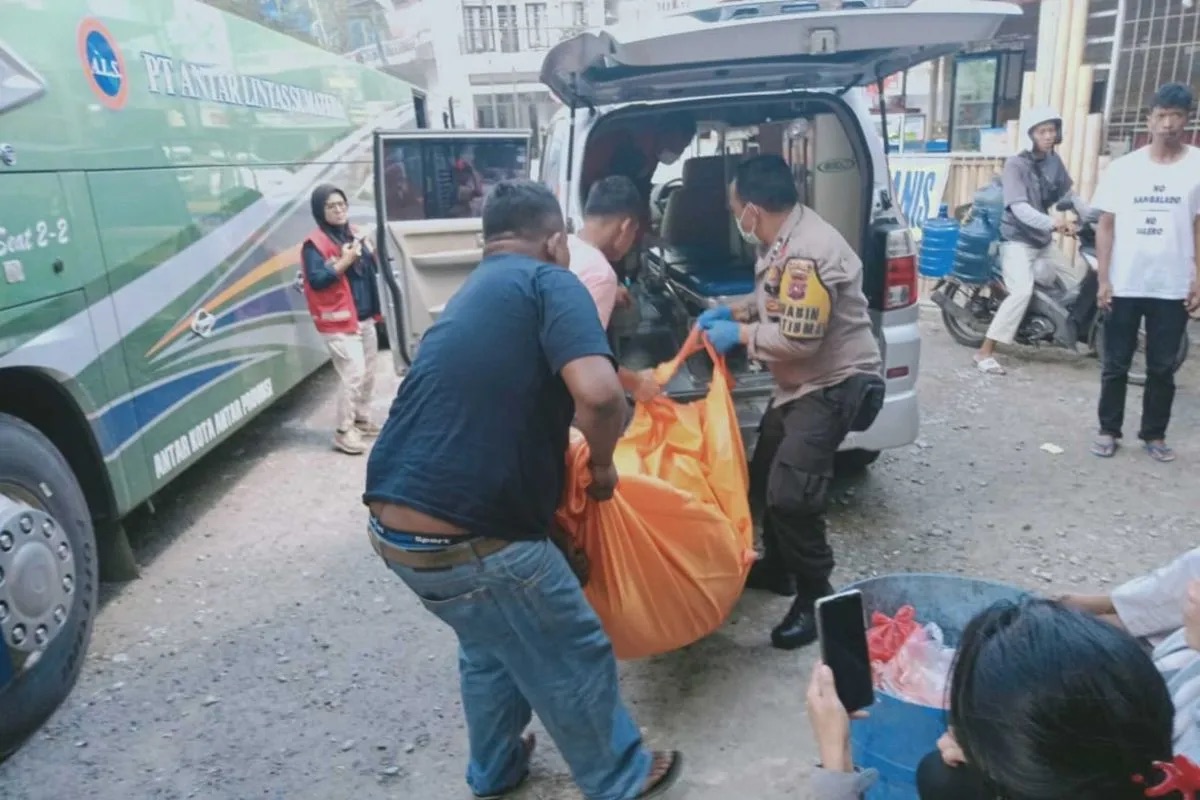 Penumpang Bus Rute Bogor - Medan Ditemukan Meninggal di Bukittinggi