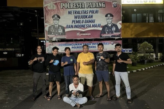 Pria di Padang Jadi Korban Perampokan di Kamar Kos Setelah Transaksi MiChat
