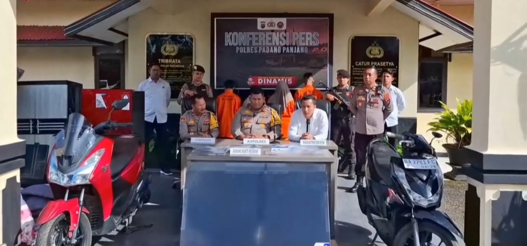 Polres Padang Panjang Ungkap Kasus Pencurian Kartu ATM dengan Kerugian Rp 173,75 Juta