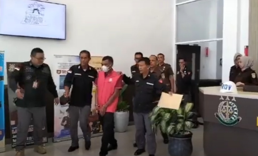 Mantan Kepala Bagian Umum Dhamasraya Ditahan Karena Penyalahgunaan Dana Operasional