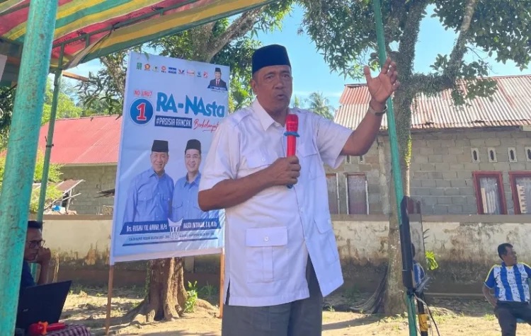Peduli Pendidikan, Aprinal Tanjung: RA-Nasta Gratiskan Seragam Sekolah untuk Siswa SD dan SMP